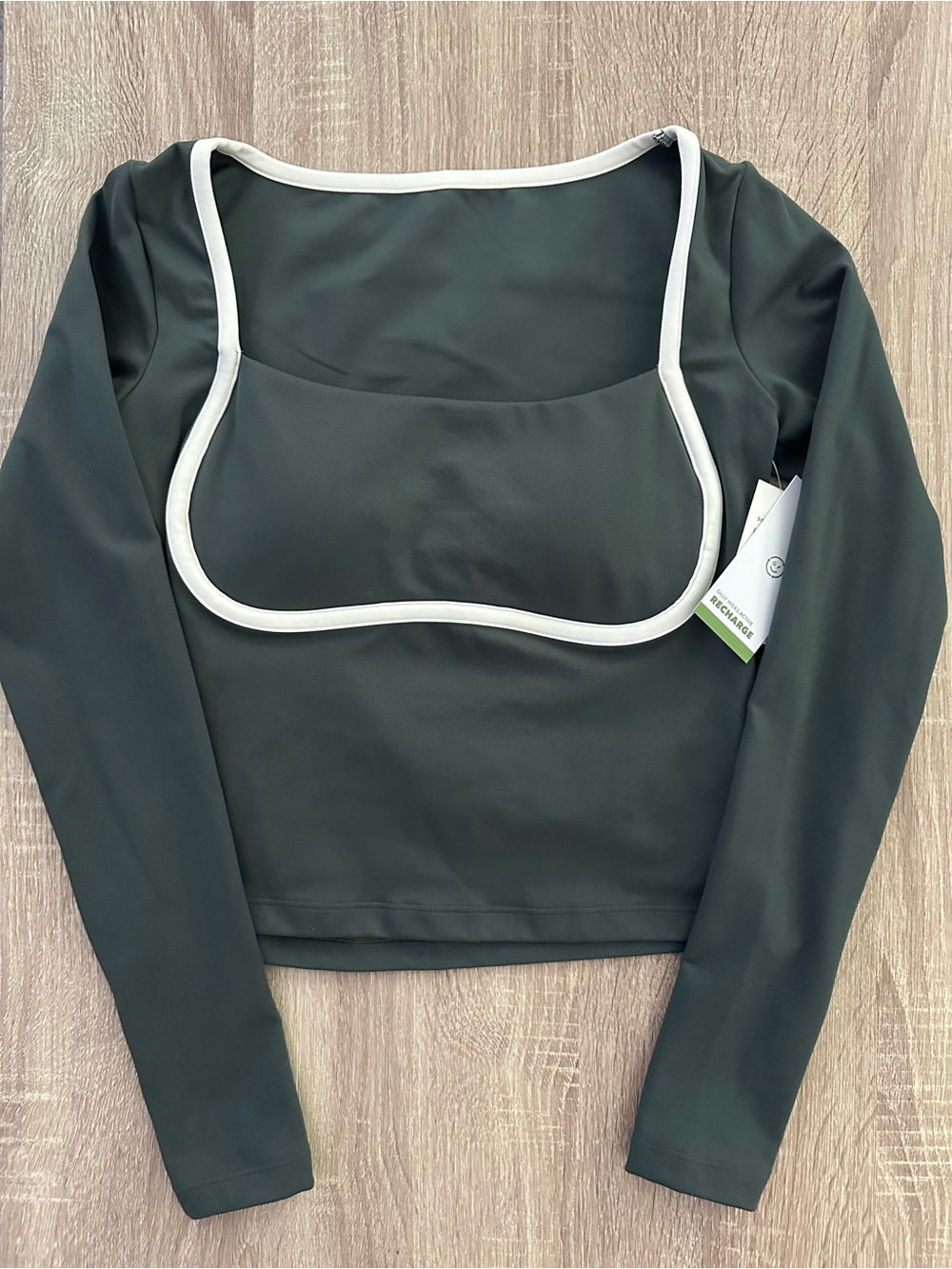 NWT Gilly Hicks Recharge Longsleeve Top